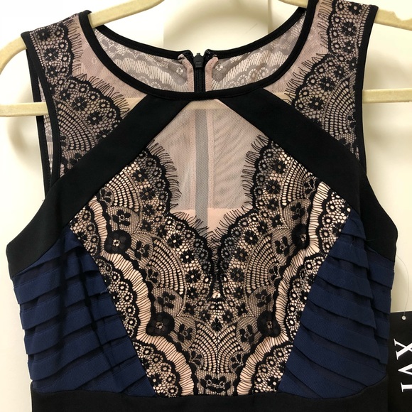 JAX Lace and Matt Jersey Dress - Picture 4 of 5